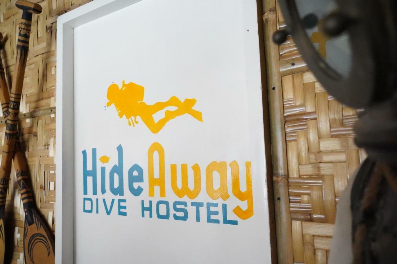 Hideaway Dive Hostel Мактан Екстер'єр фото